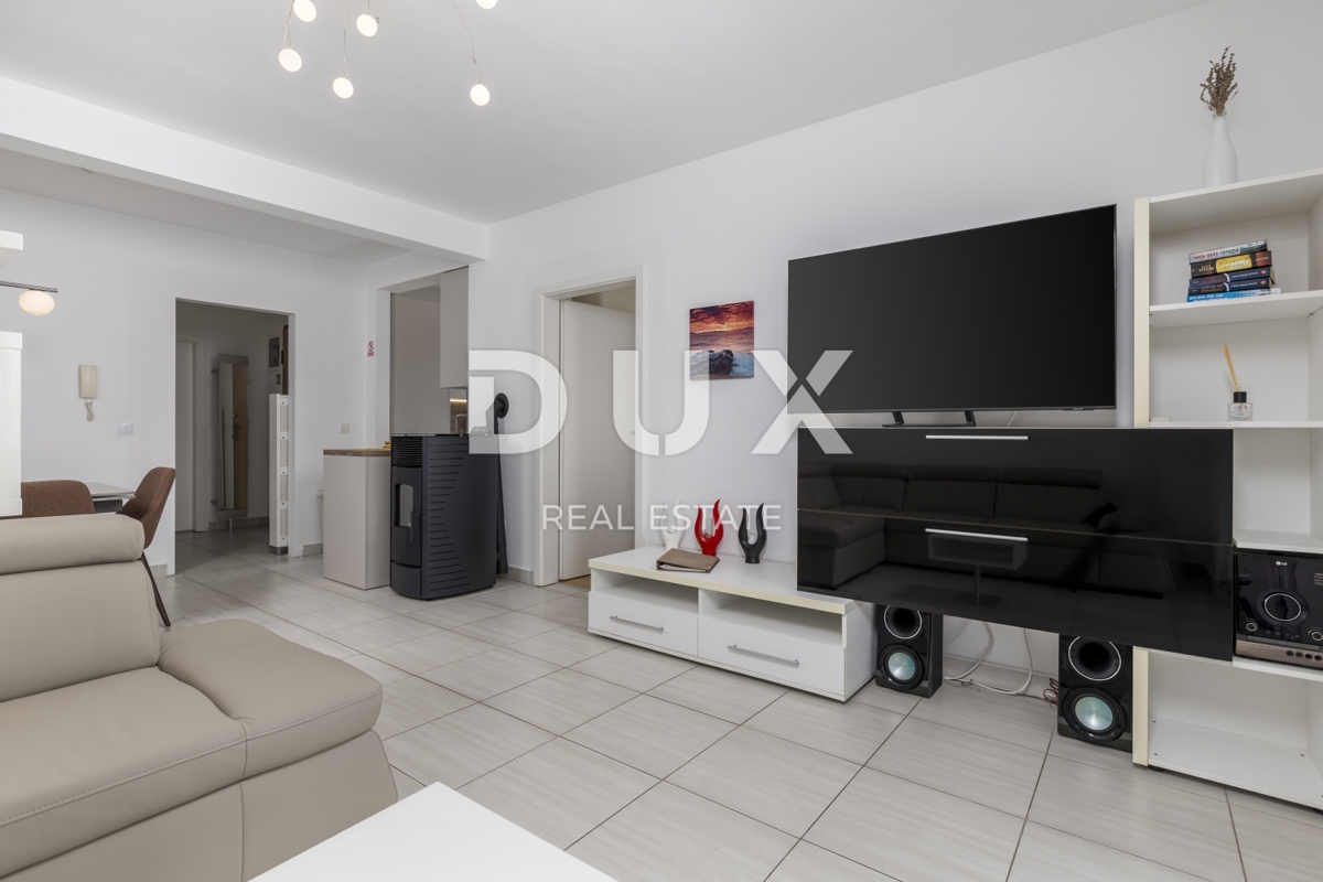 OPATIJA, IČIĆI - appartamento 65m2 con terrazza, vista mare, giardino e piscina comune