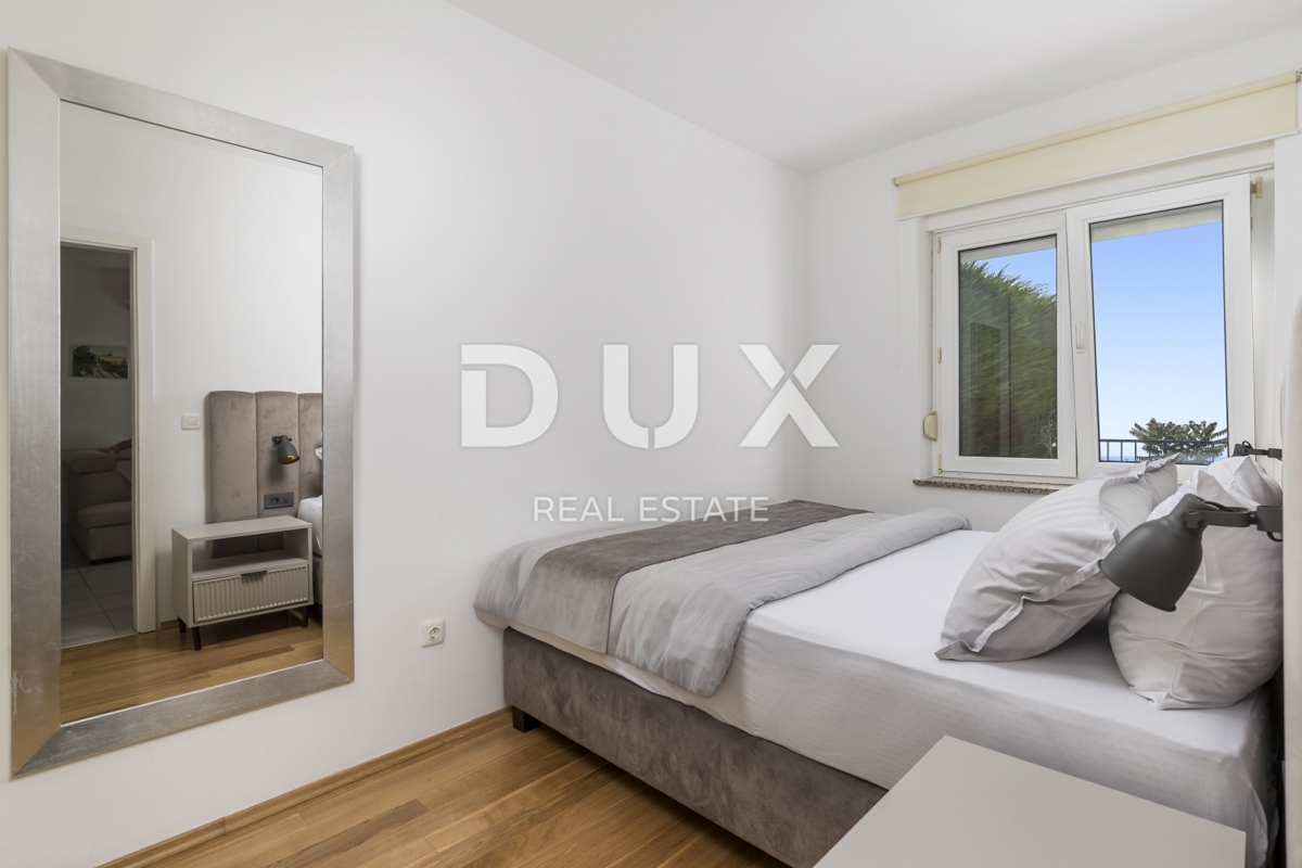 OPATIJA, IČIĆI - appartamento 65m2 con terrazza, vista mare, giardino e piscina comune
