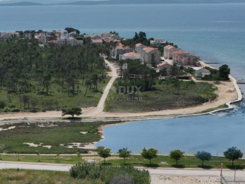 ZADAR, PRIVLAKA Appartamento in una nuova costruzione con vista sul mare!