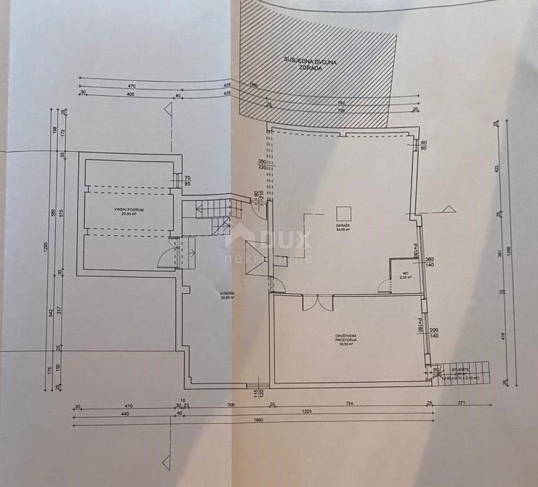 ZADAR, SMILJEVAC - Spaziosa casa ristrutturata con garage