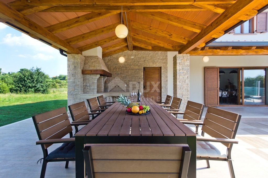 ISTRIA, LABIN - Bella villa con piscina immersa nel verde