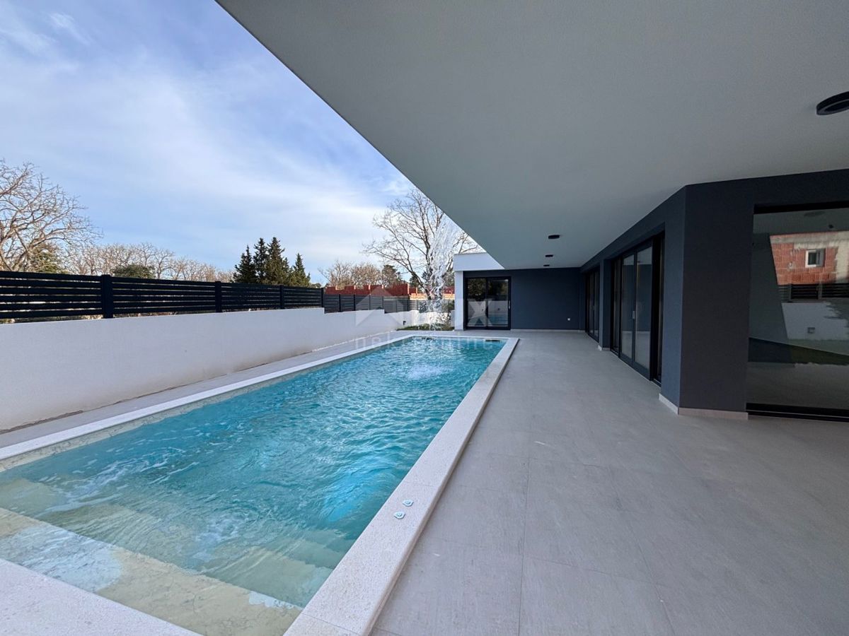 ZADAR, ZATON - Villa moderna con piscina riscaldata in un nuovo edificio