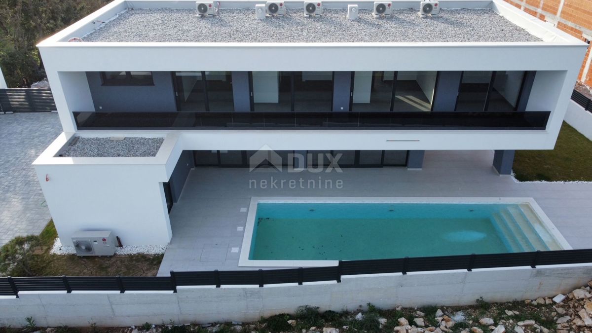 ZADAR, ZATON - Villa moderna con piscina riscaldata in un nuovo edificio