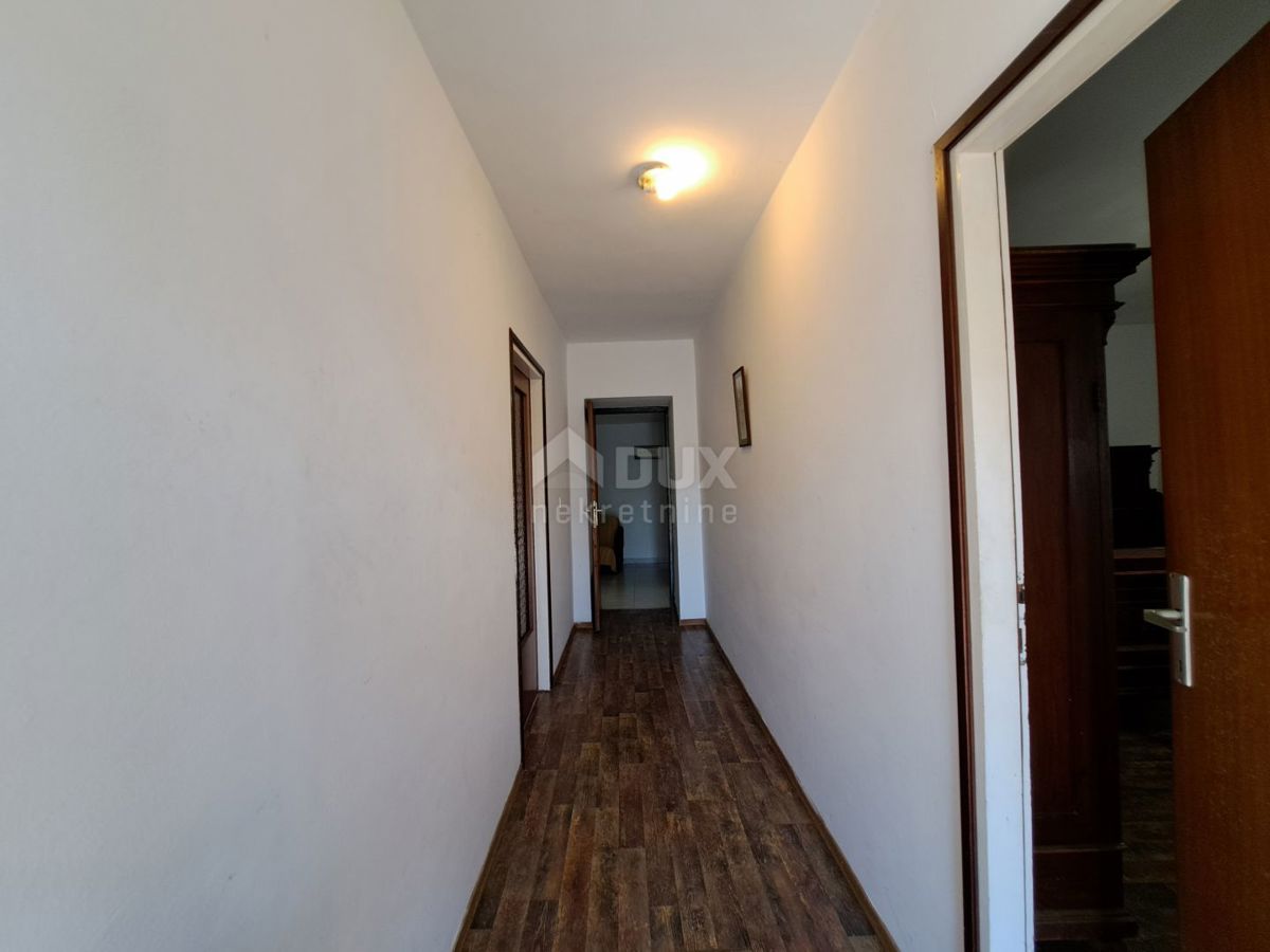 OPATIJA, OPRIĆ - 3 appartamenti su un terreno di 1900 m2 