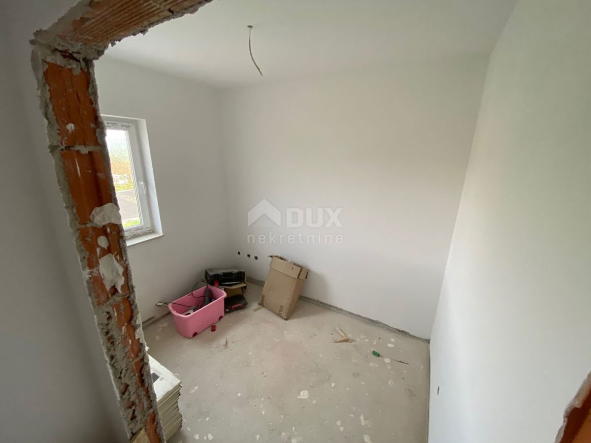 RIJEKA, MARČELJI - Appartamento con 2 camere da letto in una nuova costruzione con vista mare + giardino! OPPORTUNITÀ!