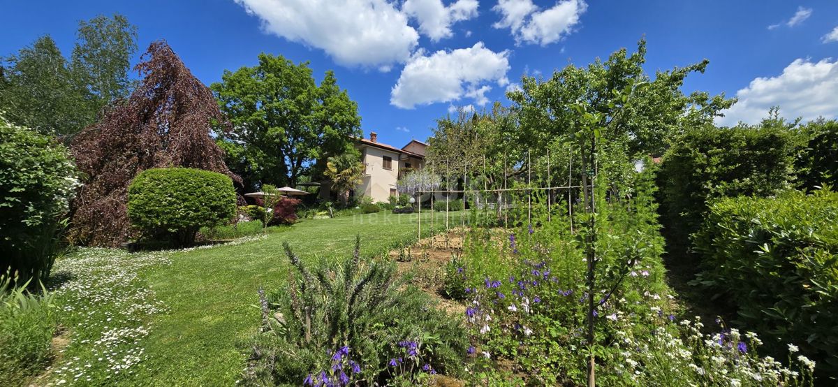 Casa Zarečje, Pazin - Okolica, 150m2