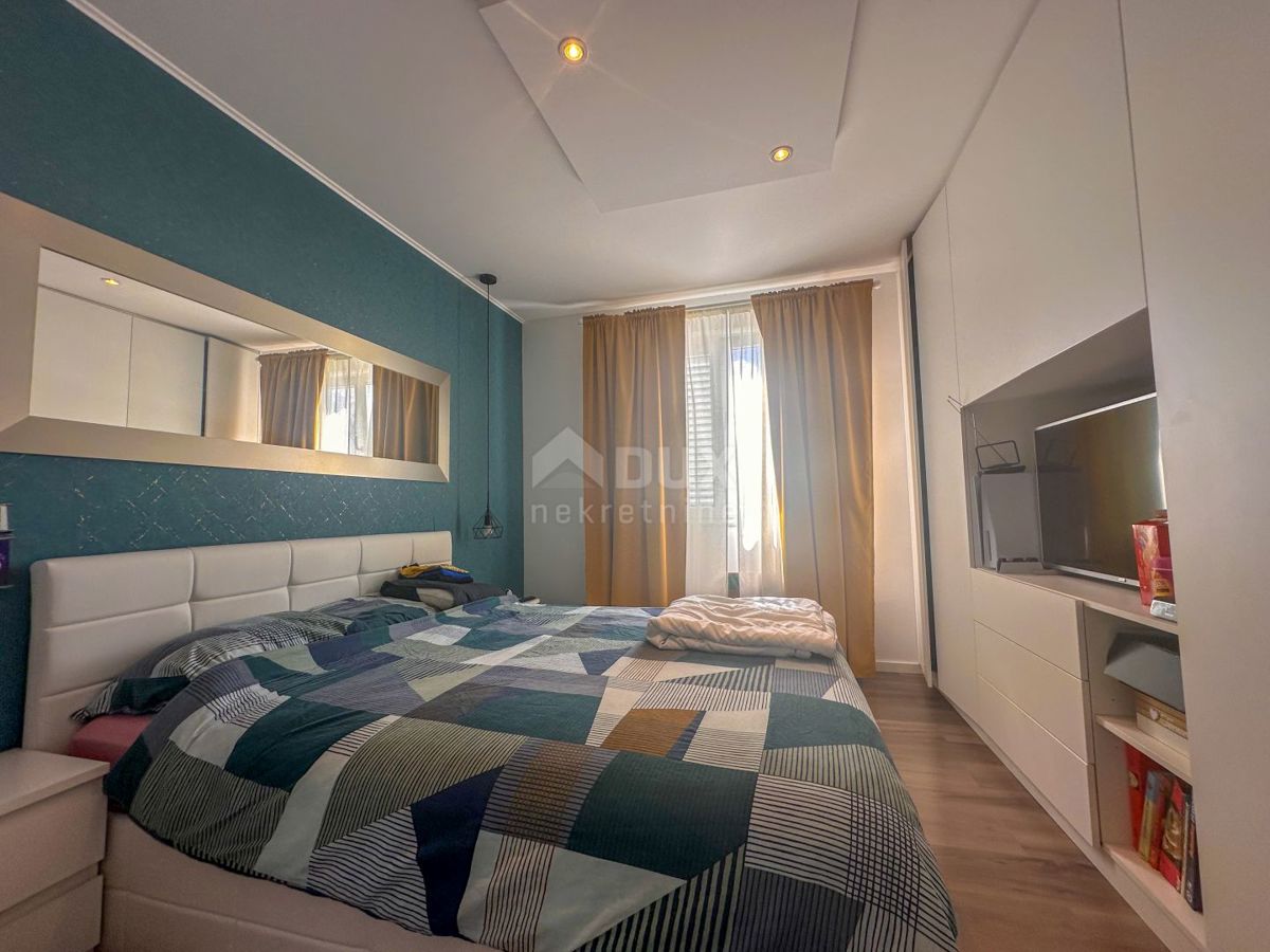 RIJEKA, ŠKURINJE - appartamento recentemente ristrutturato 3 camere da letto, 72 m2, vista mare