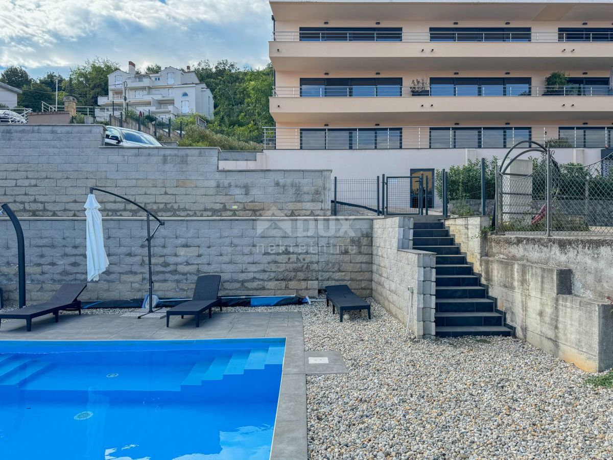 OPATIJA, CENTRO - appartamento di alta qualità in un nuovo edificio con mobili, vista panoramica, garage, ascensore, piscina