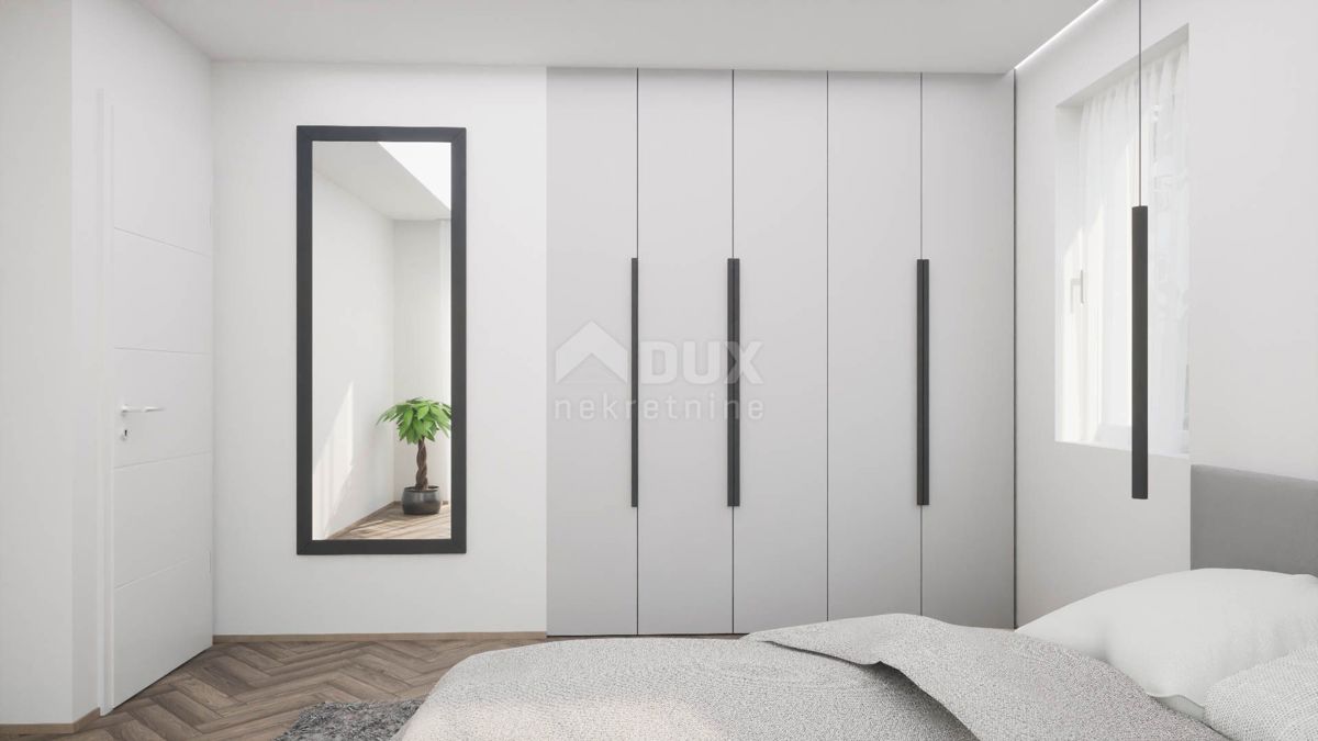 NOVALJA, PAG - NON PERDERE L'OCCASIONE! Villa di lusso con piscina in prima fila al mare