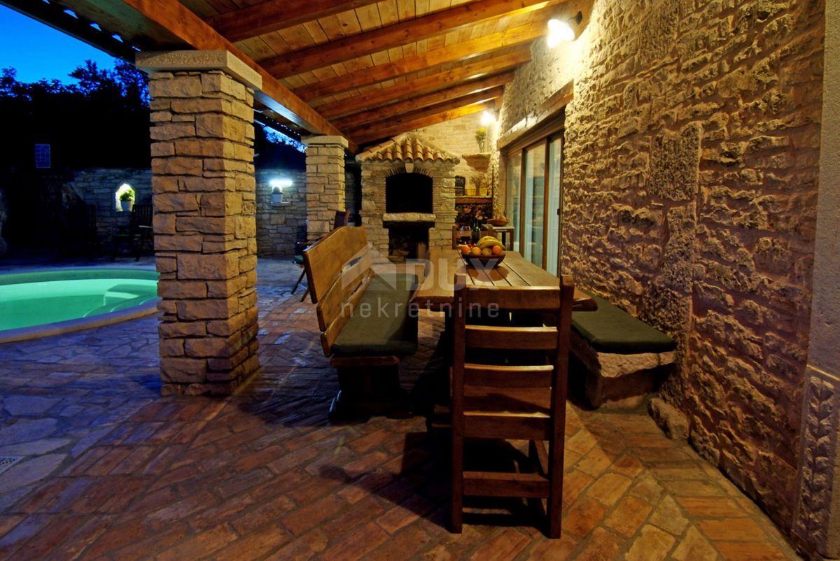 ISTRIA, BARBAN - Villa rustica in posizione tranquilla