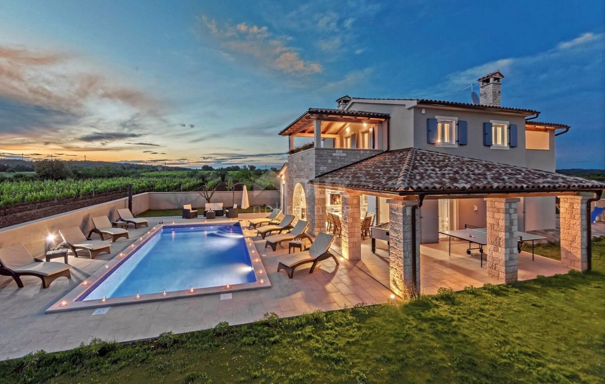 ISTRIA, MARČANA - Casa confortevole con piscina e benessere