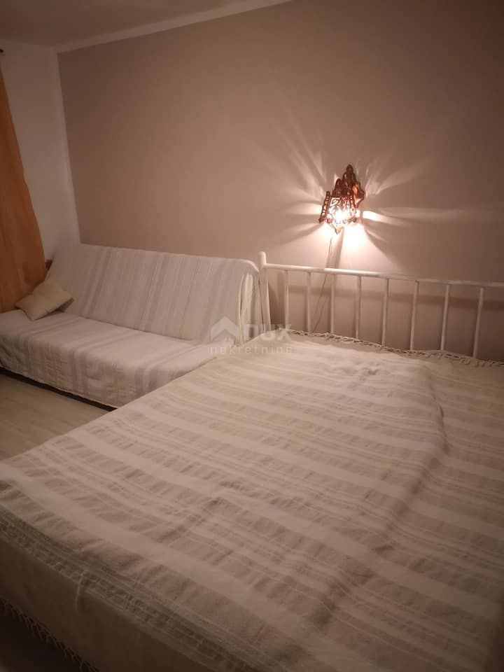 CRIKVENICA - bellissimo appartamento con 2 camere da letto e terrazza in un'ottima posizione