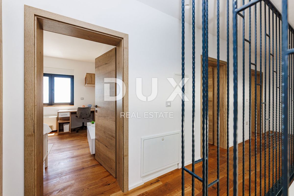 OPATIJA, BREGI - casa indipendente 180m2 con vista panoramica sul mare + giardino 600m2