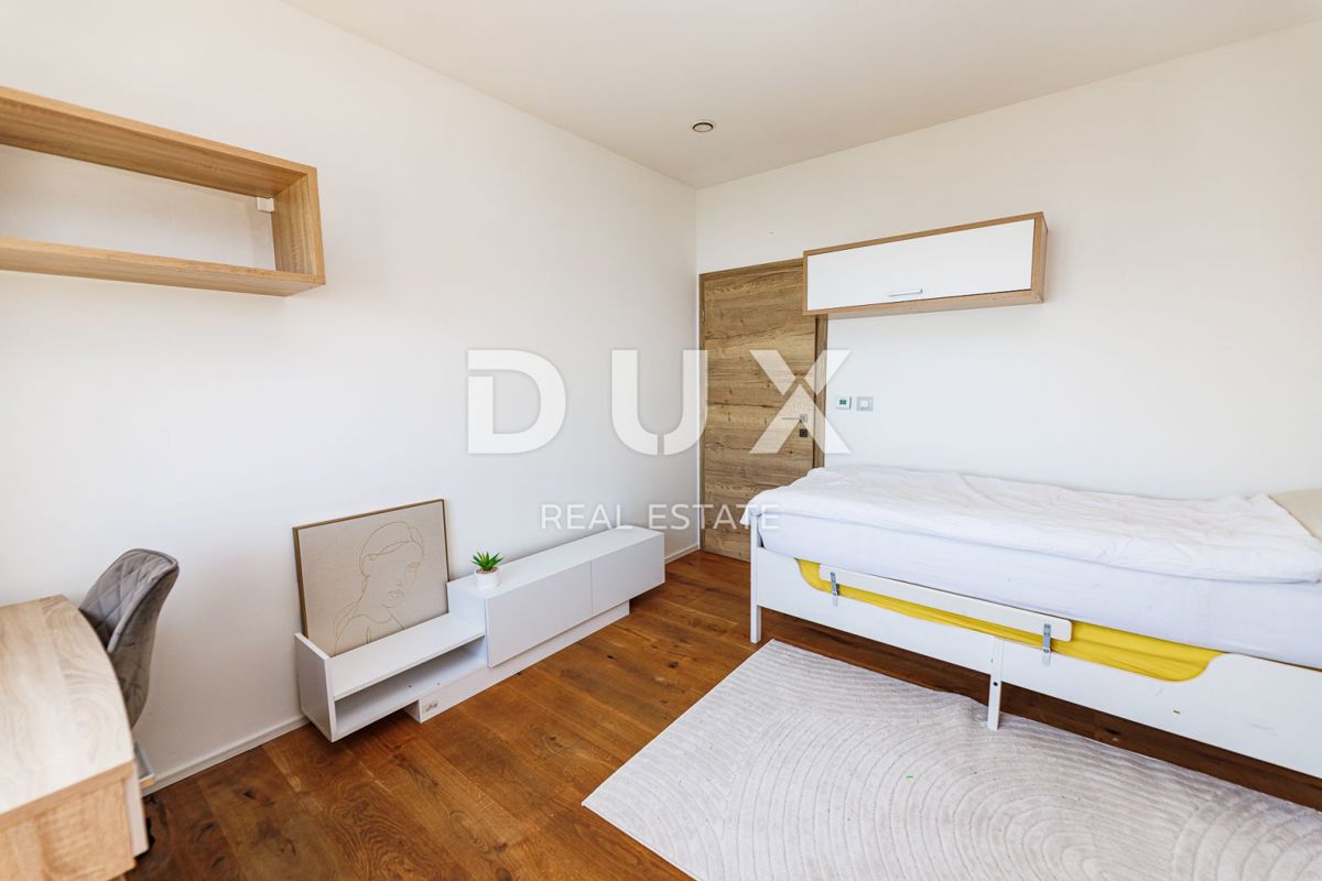 OPATIJA, BREGI - casa indipendente 180m2 con vista panoramica sul mare + giardino 600m2