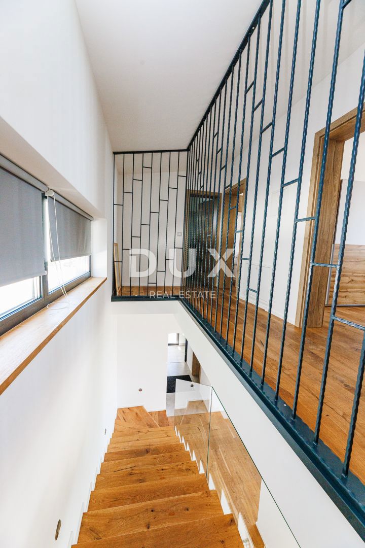 OPATIJA, BREGI - casa indipendente 180m2 con vista panoramica sul mare + giardino 600m2