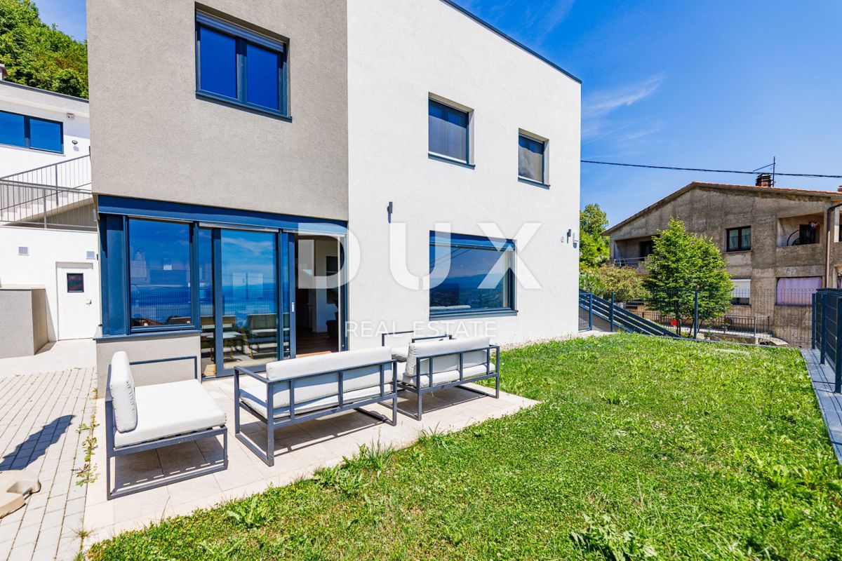 OPATIJA, BREGI - casa indipendente 180m2 con vista panoramica sul mare + giardino 600m2
