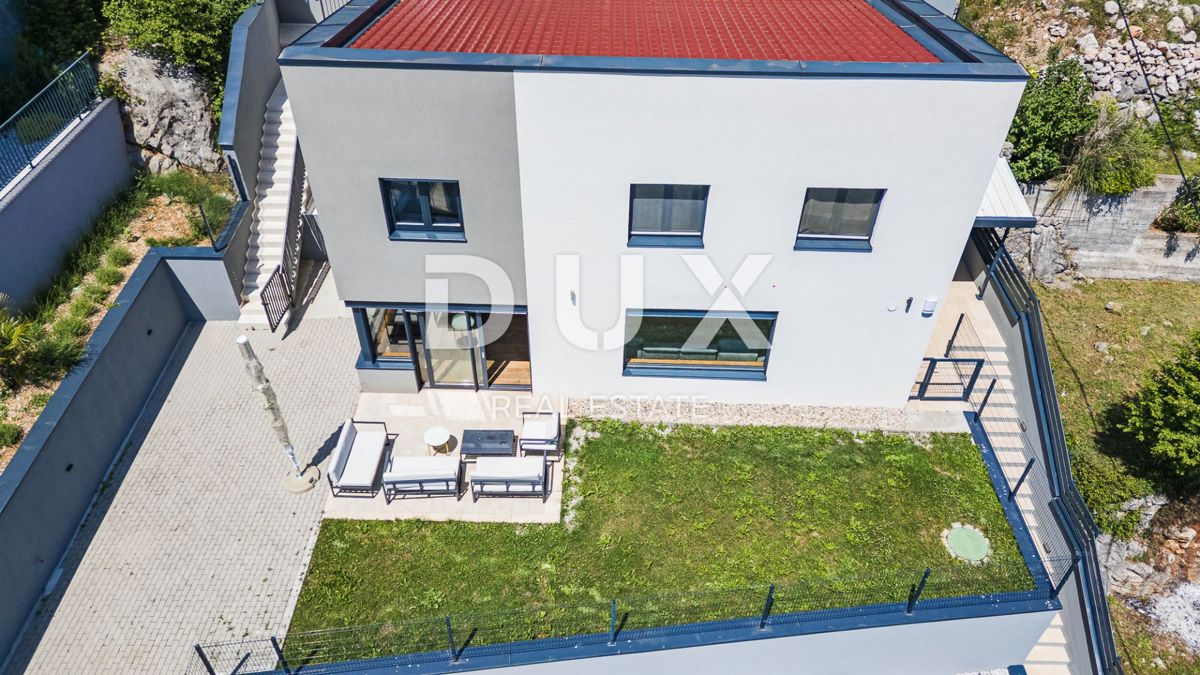 OPATIJA, BREGI - casa indipendente 180m2 con vista panoramica sul mare + giardino 600m2