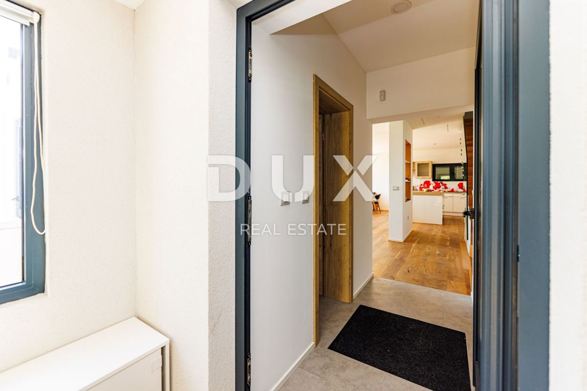 OPATIJA, BREGI - casa indipendente 180m2 con vista panoramica sul mare + giardino 600m2