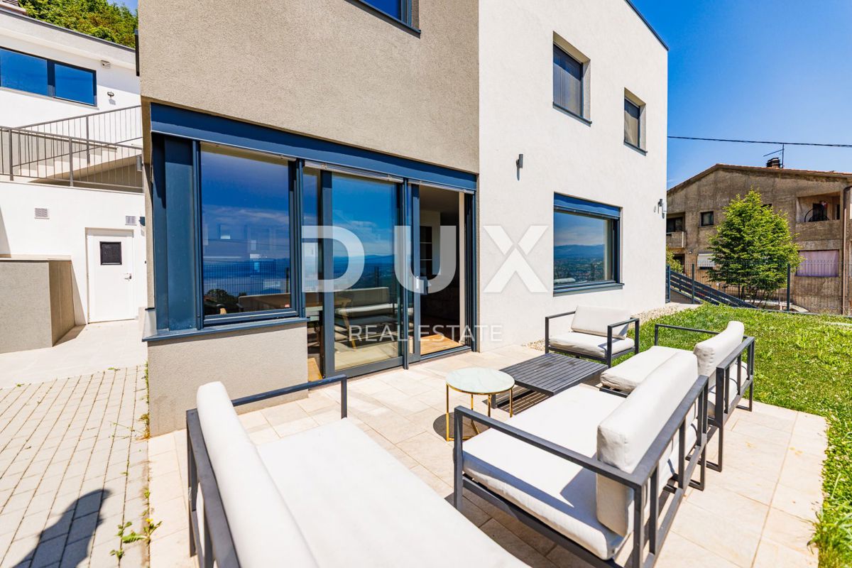 OPATIJA, BREGI - casa indipendente 180m2 con vista panoramica sul mare + giardino 600m2