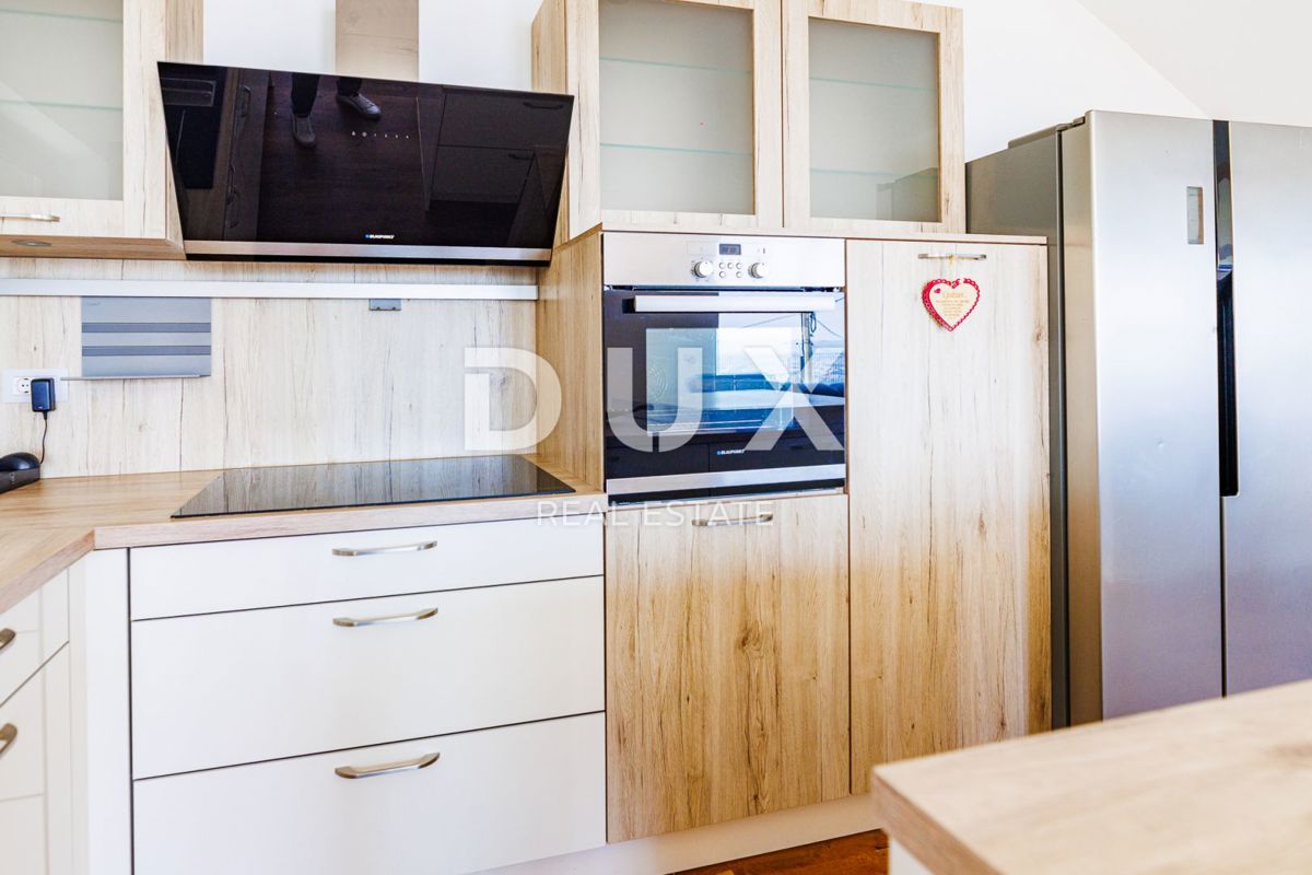 OPATIJA, BREGI - casa indipendente 180m2 con vista panoramica sul mare + giardino 600m2