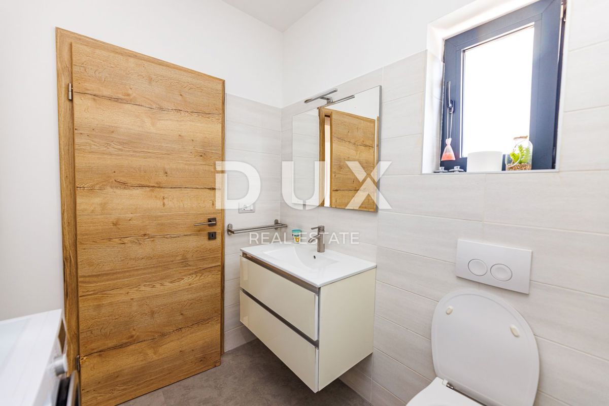 OPATIJA, BREGI - casa indipendente 180m2 con vista panoramica sul mare + giardino 600m2