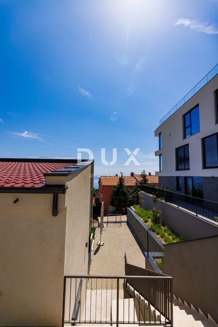 OPATIJA, BREGI - casa indipendente 180m2 con vista panoramica sul mare + giardino 600m2