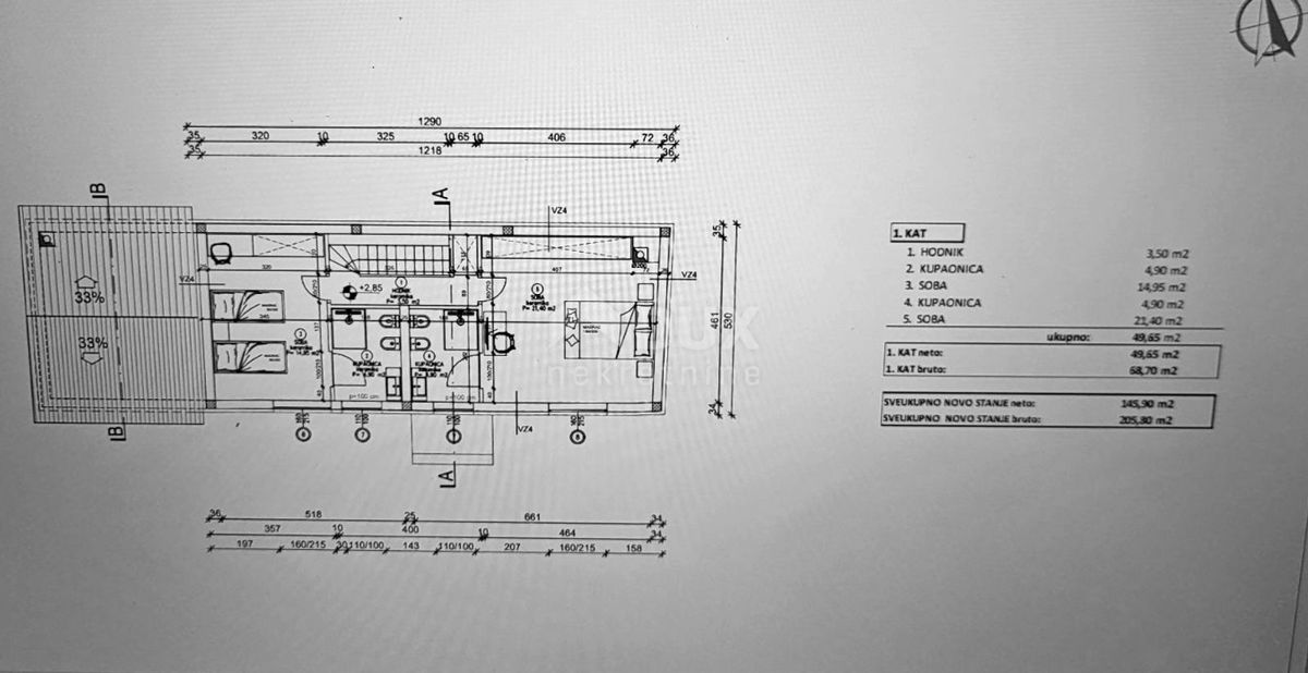 ISTRIA, LABIN - Casa in pietra immacolata con piscina
