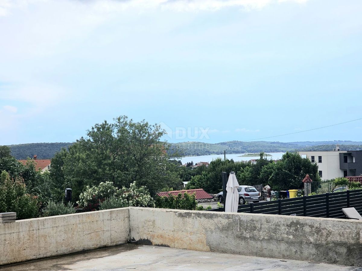 ISTRIA, MEDULINO - Villa moderna con vista panoramica sul mare