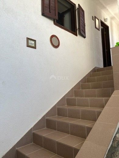 NOVI VINODOLSKI, BRIBIR - casa autoctona con vista sul mare