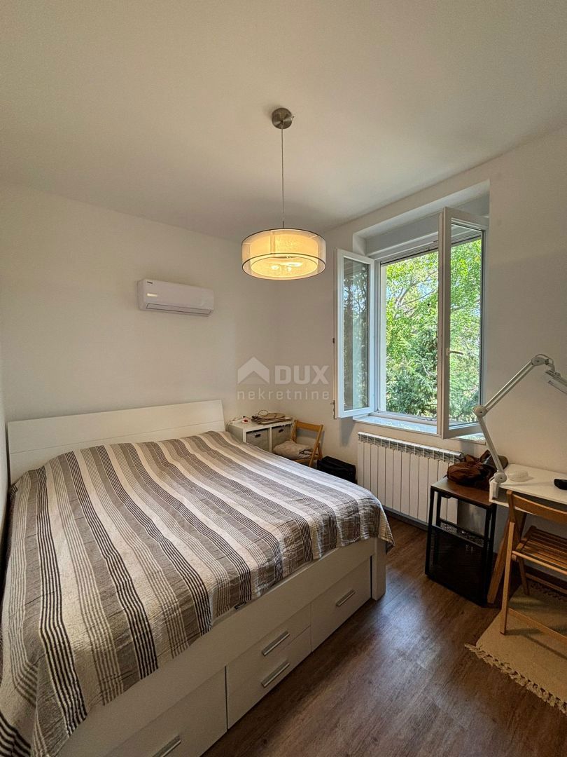 ISTRIA, PULA - Un gioiello unico a 200 metri dal mare in villa austro-ungarica con giardino!