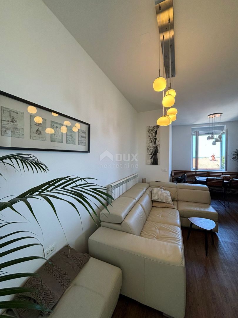 ISTRIA, PULA - Un gioiello unico a 200 metri dal mare in villa austro-ungarica con giardino!