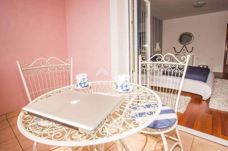CRIKVENICA - casa di lusso con cinque appartamenti