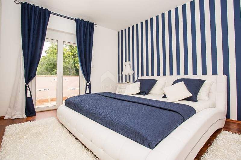 CRIKVENICA - casa di lusso con cinque appartamenti