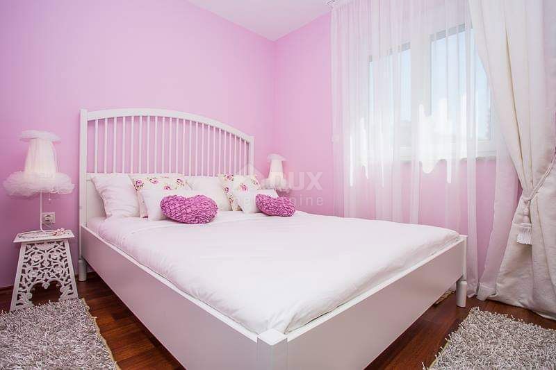 CRIKVENICA - casa di lusso con cinque appartamenti