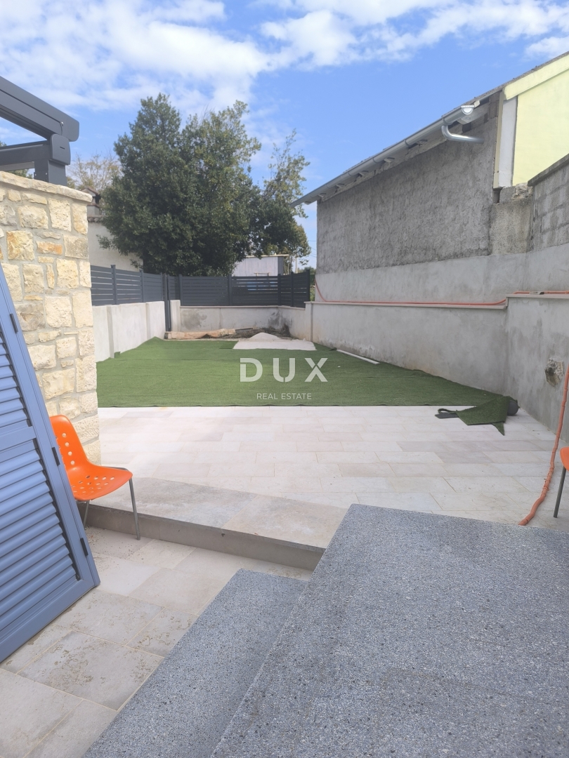 ISTRIA, JURŠIĆI - Casa a schiera in pietra con piscina + appartamento, CHIAVI IN MANO