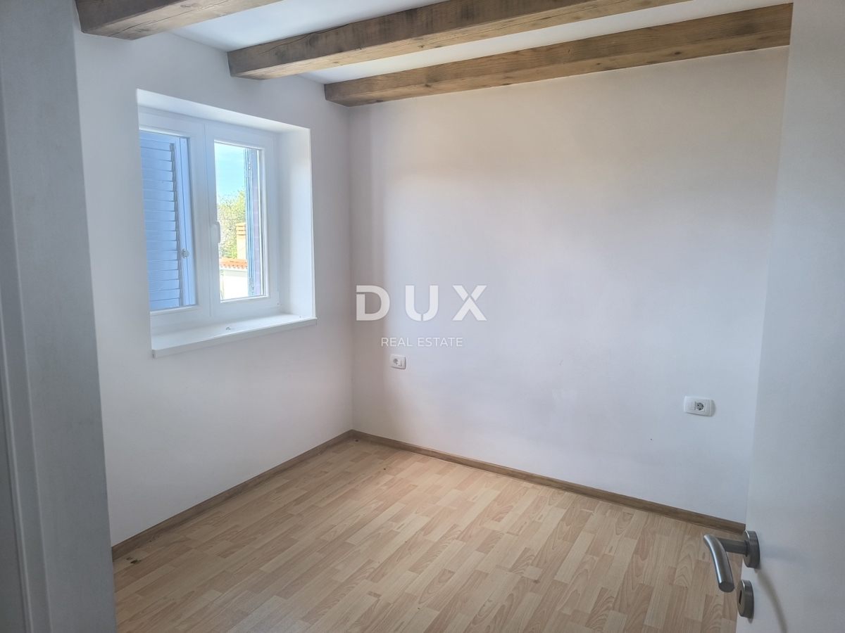 ISTRIA, JURŠIĆI - Casa a schiera in pietra con piscina + appartamento, CHIAVI IN MANO