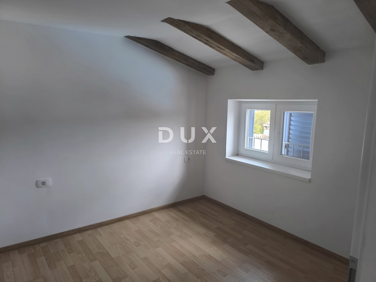 ISTRIA, JURŠIĆI - Casa a schiera in pietra con piscina + appartamento, CHIAVI IN MANO