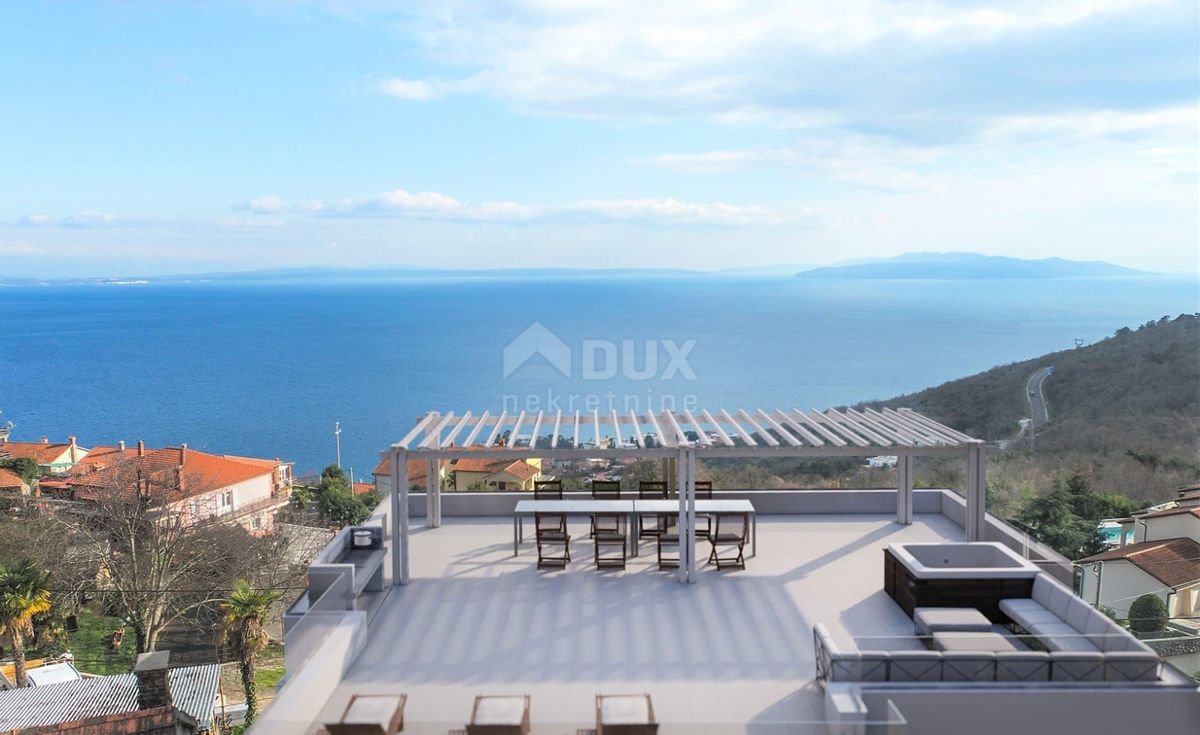 OPATIJA, BREGI - appartamento al piano terra 70m2 con vista panoramica sul mare e piscina + giardino 150m2