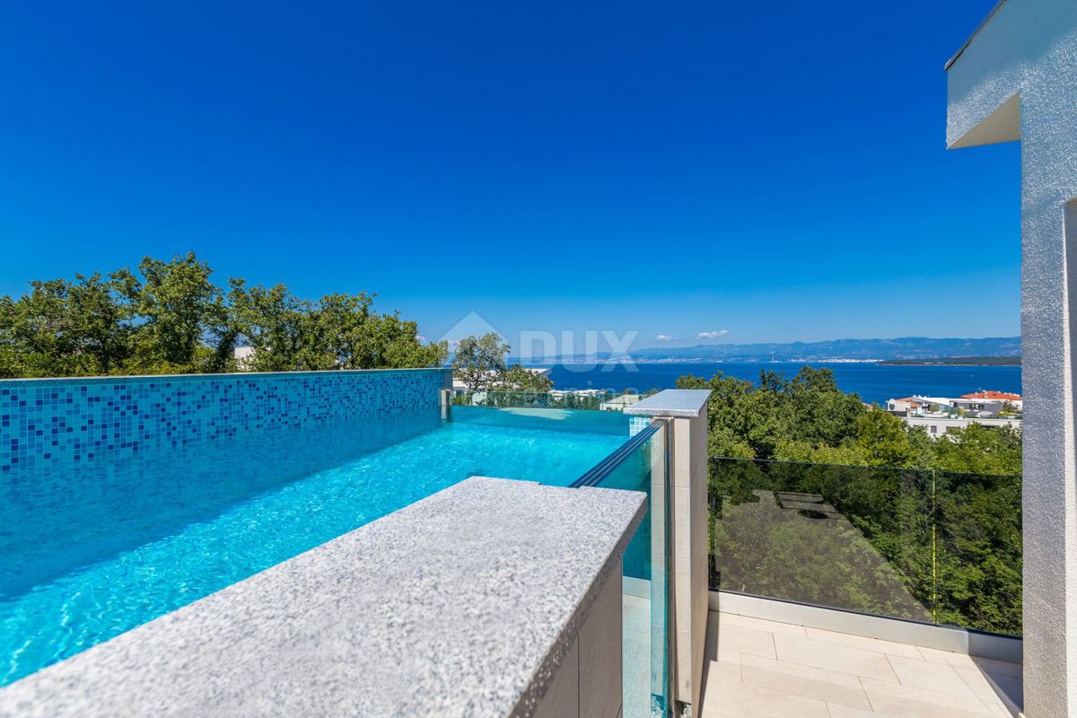 ISOLA DI KRK, MALINSKA - Attico di lusso con piscina e vista panoramica sul mare