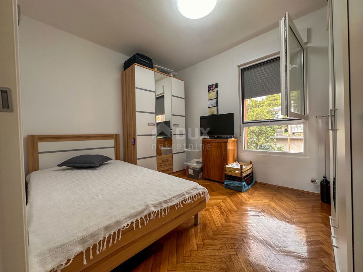 RIJEKA, GORNJA VEŽICA - ristrutturato 2 camere da letto + soggiorno con vista aperta