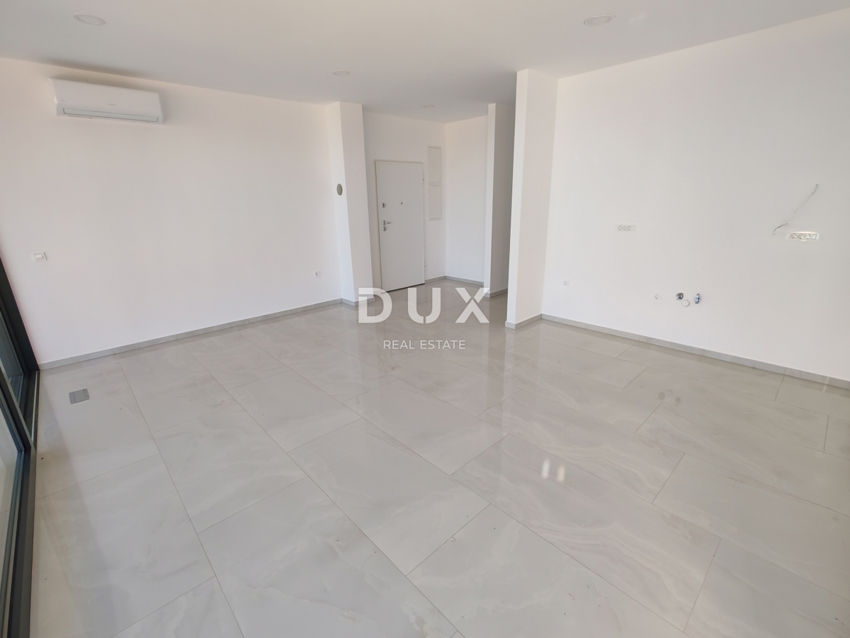 ZADAR, ROVANJSKA - La tua nuova casa in Dalmazia: un moderno appartamento al piano terra, vicino al mare e alle bellezze naturali! S1