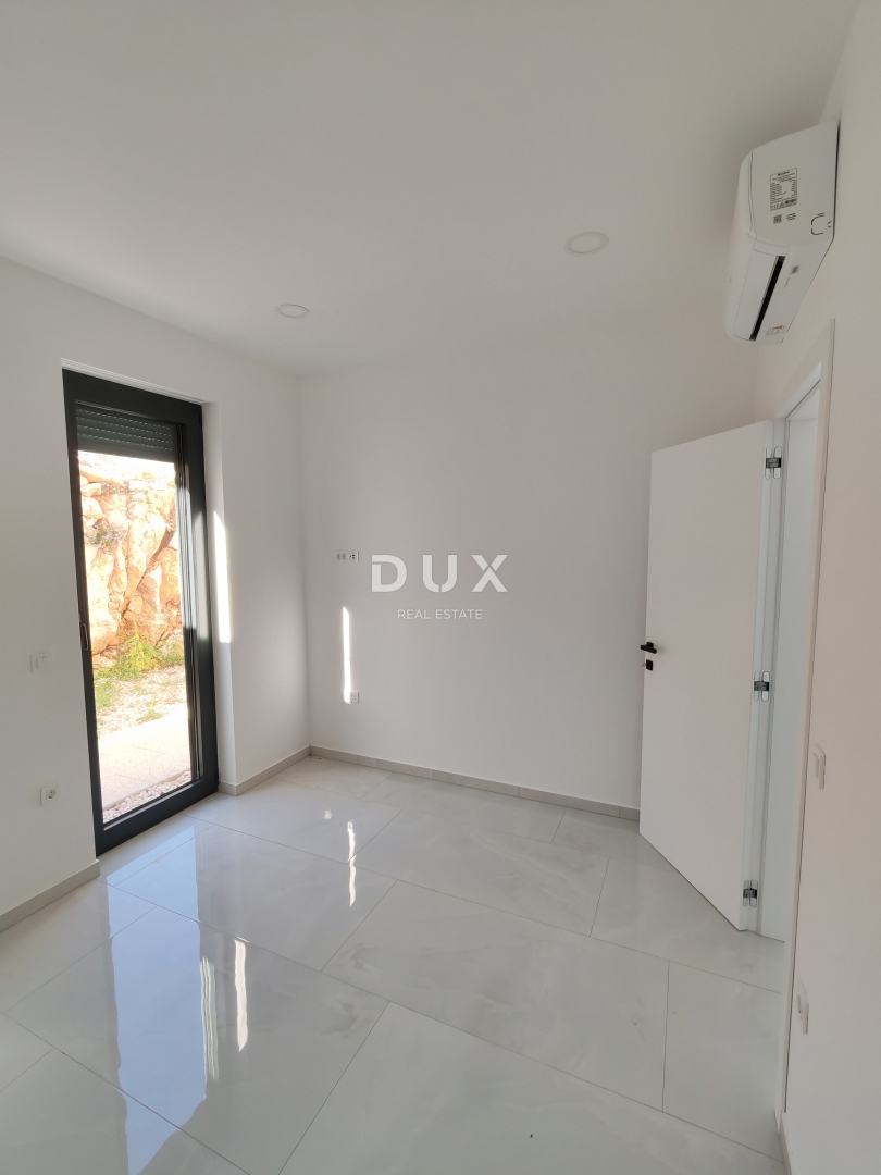 ZADAR, ROVANJSKA - La tua nuova casa in Dalmazia: un moderno appartamento al piano terra, vicino al mare e alle bellezze naturali! S1