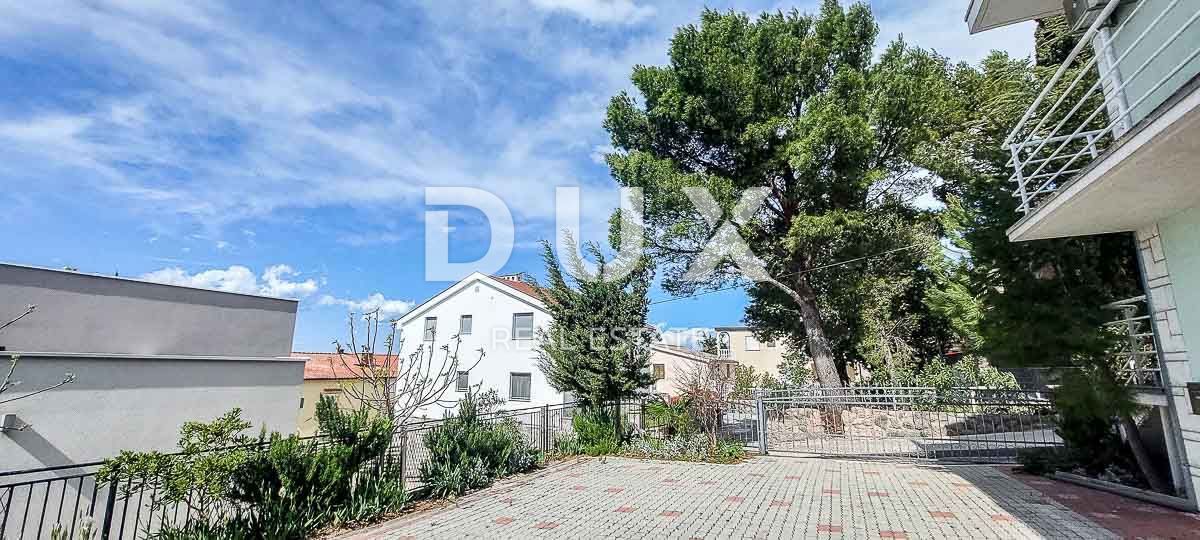 STARIGRAD PAKLENICA - palazzina vicino al mare