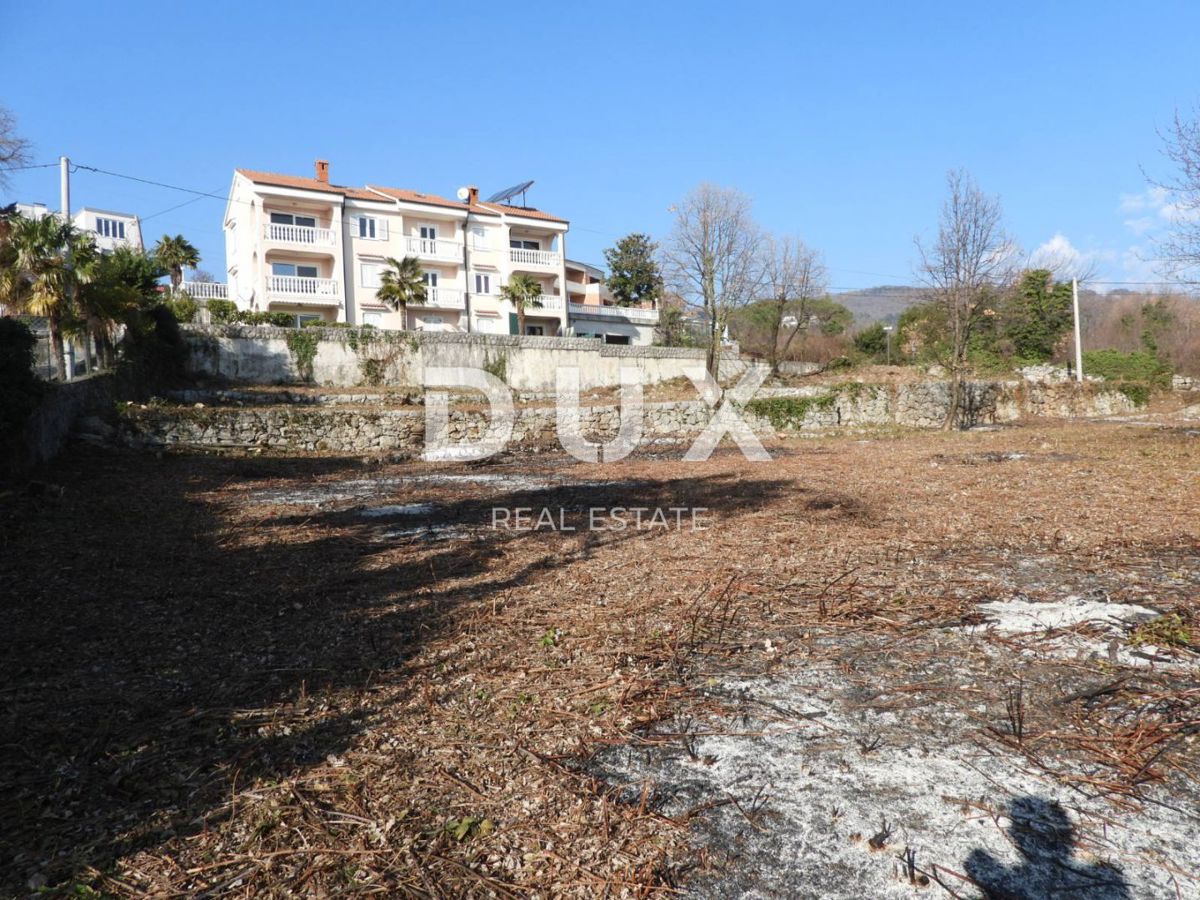 OPATIJA, IČIĆI - terreno edificabile 2800m2 CON PERMESSO DI UBICAZIONE!! E con vista mare per un edificio residenziale - appartamenti/appartamenti