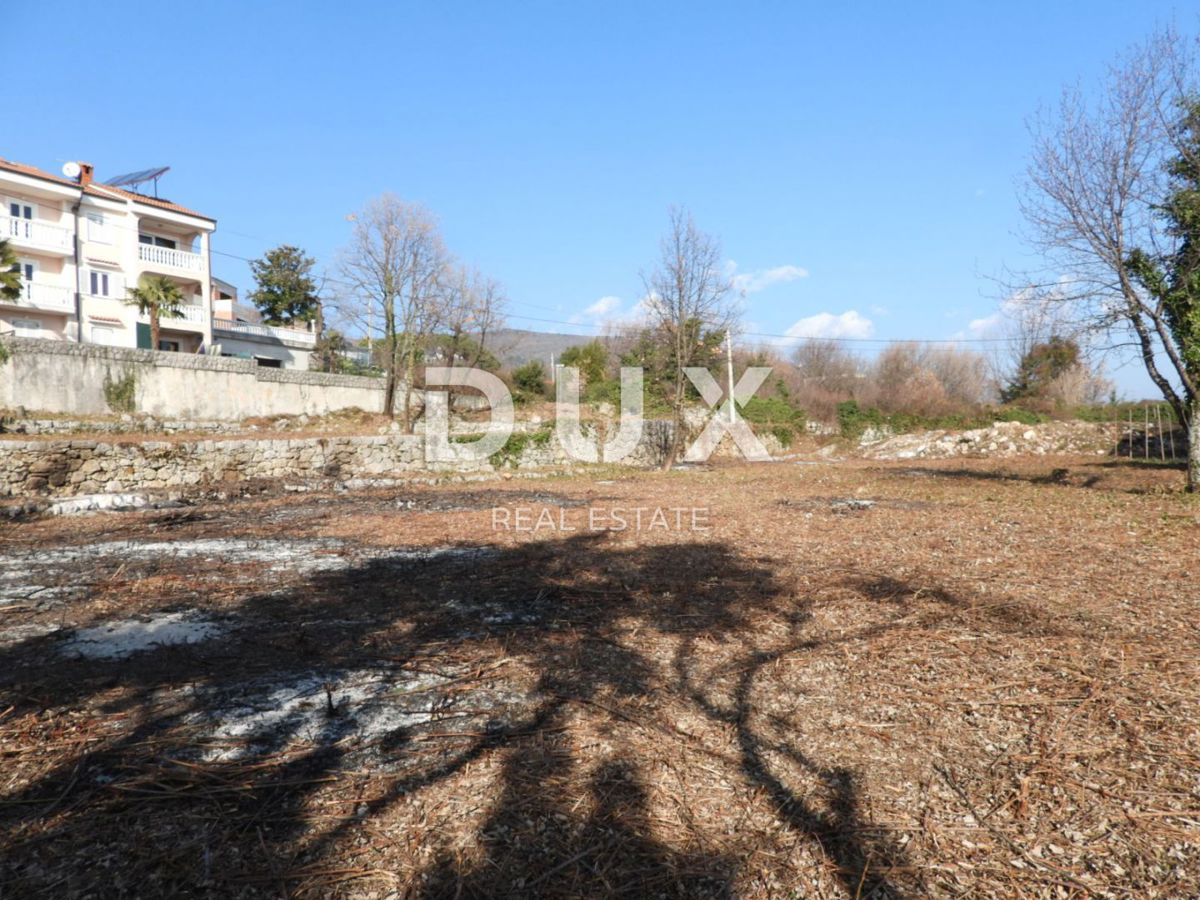 OPATIJA, IČIĆI - terreno edificabile 2800m2 CON PERMESSO DI UBICAZIONE!! E con vista mare per un edificio residenziale - appartamenti/appartamenti