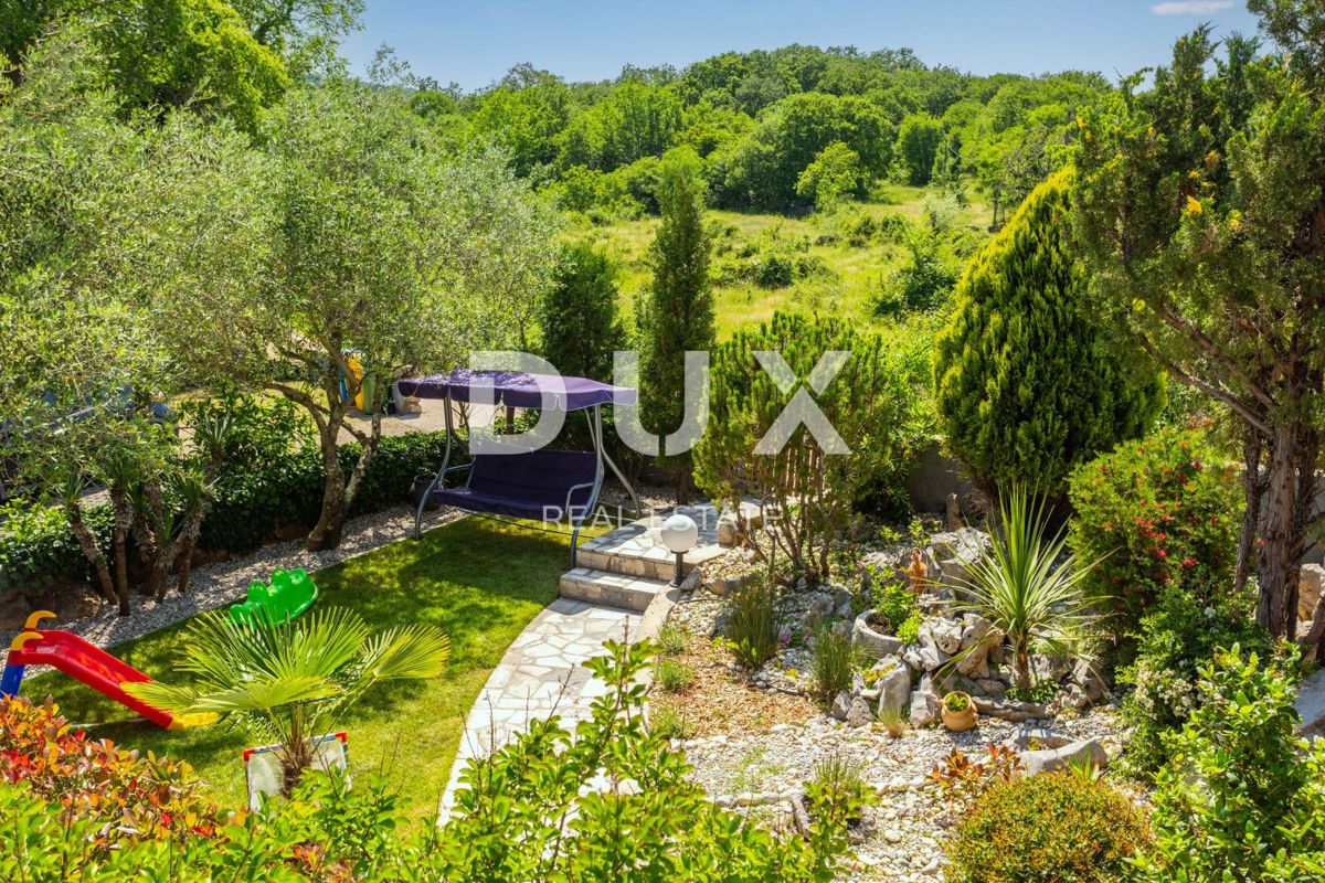 ISOLA DI KRK, VRBNIK (dintorni) - Casa con piscina e jacuzzi