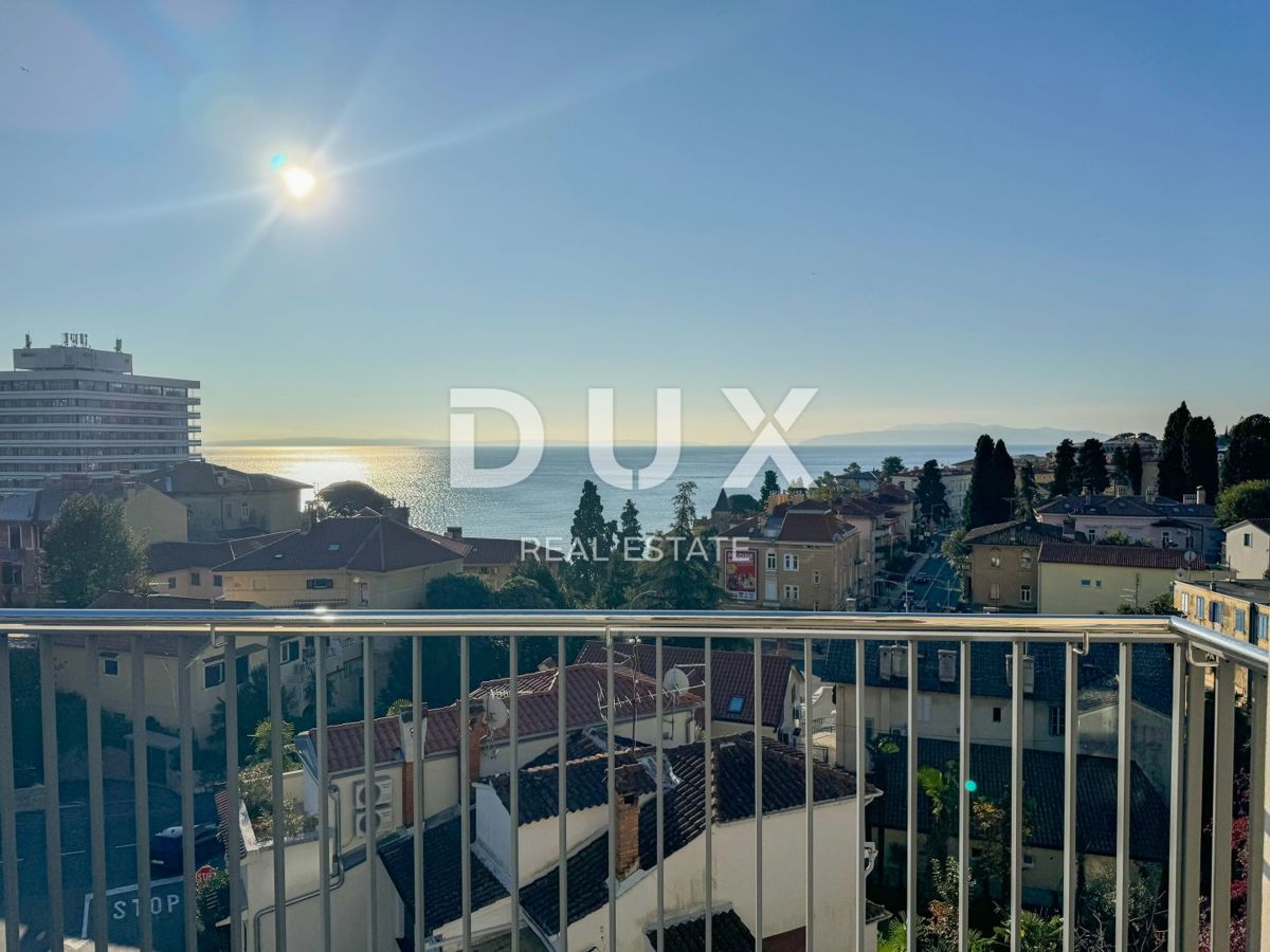 OPATIJA, CENTRO - nuova costruzione, appartamento più grande nel centro di Opatija con terrazza sul tetto e vista panoramica sul mare, garage, terrazza