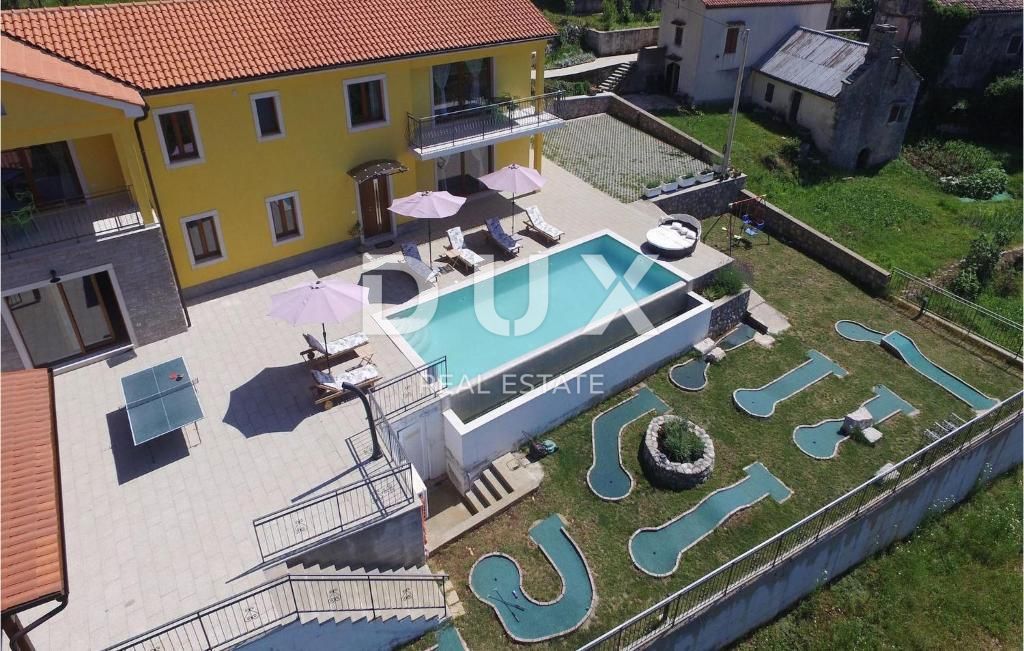 OPATIJA, MOŠĆENICE - Villa isolata, 240m2 con vista mare