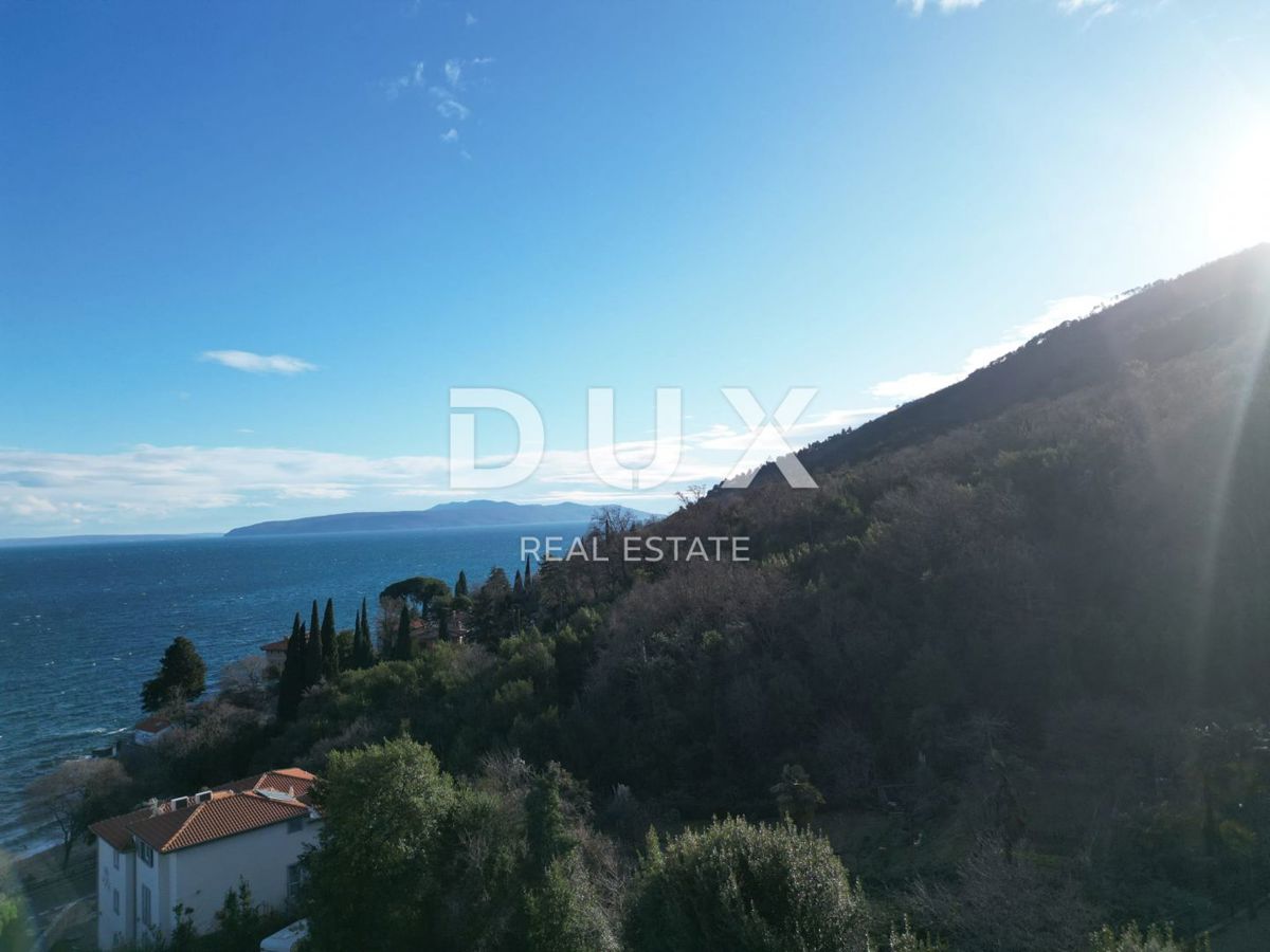 OPATIJA, LOVRAN - Appartamento DB+3S con splendida vista mare + piscina + dintorni