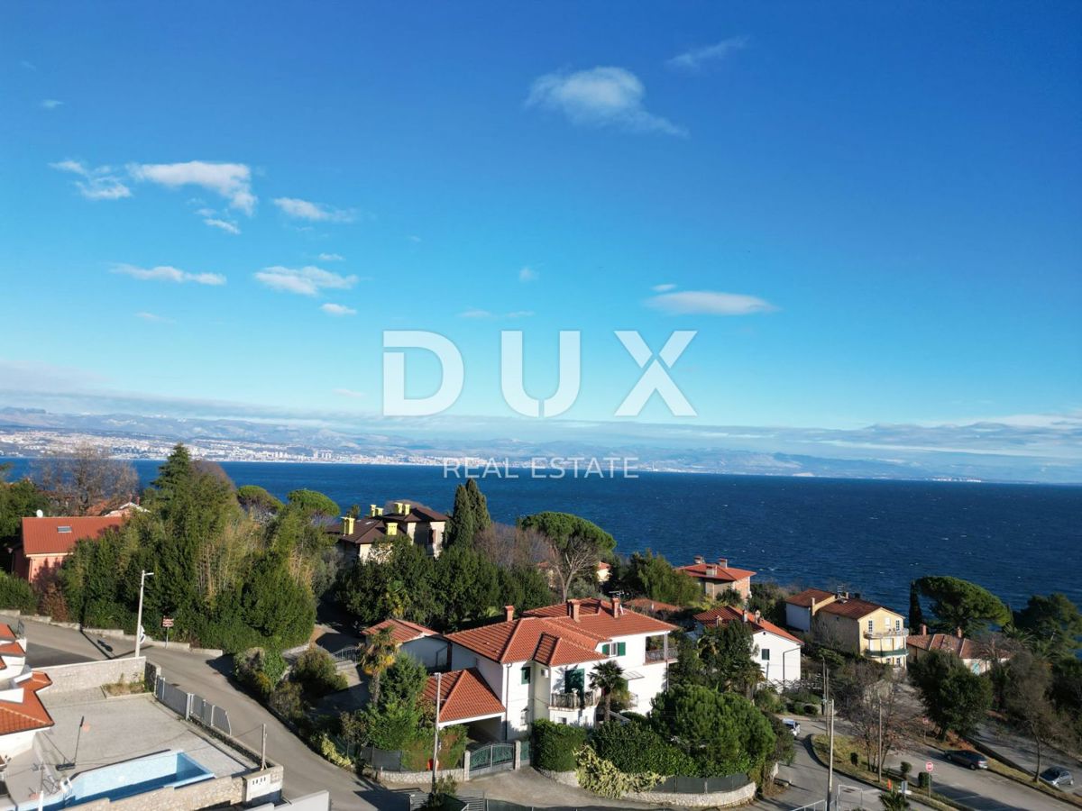 OPATIJA, LOVRAN - Appartamento DB+3S con splendida vista mare + piscina + dintorni